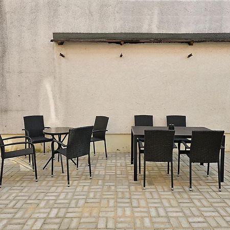 Schoene Ferienwohnung 78M2, 3 Schlafzimmer, 2 Baeder, Zentrumnah, 1Og Эрфурт Экстерьер фото