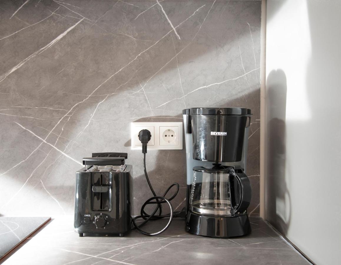 Schoene Ferienwohnung 78M2, 3 Schlafzimmer, 2 Baeder, Zentrumnah, 1Og Эрфурт Экстерьер фото